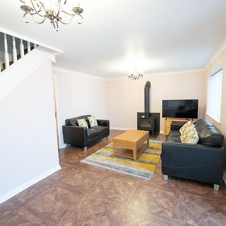Longley Farm View -Spacious 4 Bed Property Sheffield Exterior photo